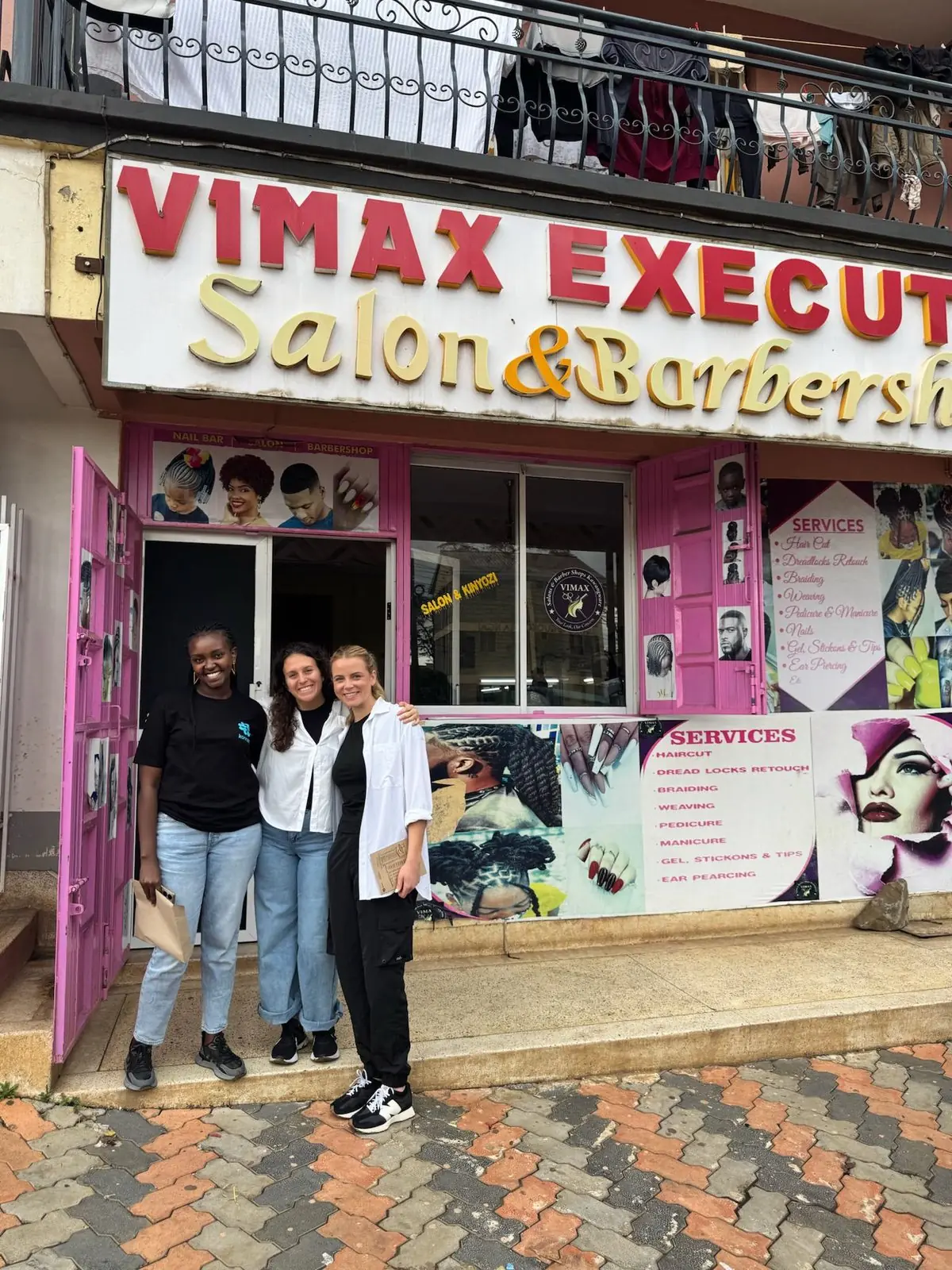Visiting a salon owner who could host konnekt Wi-Fi for her customers.